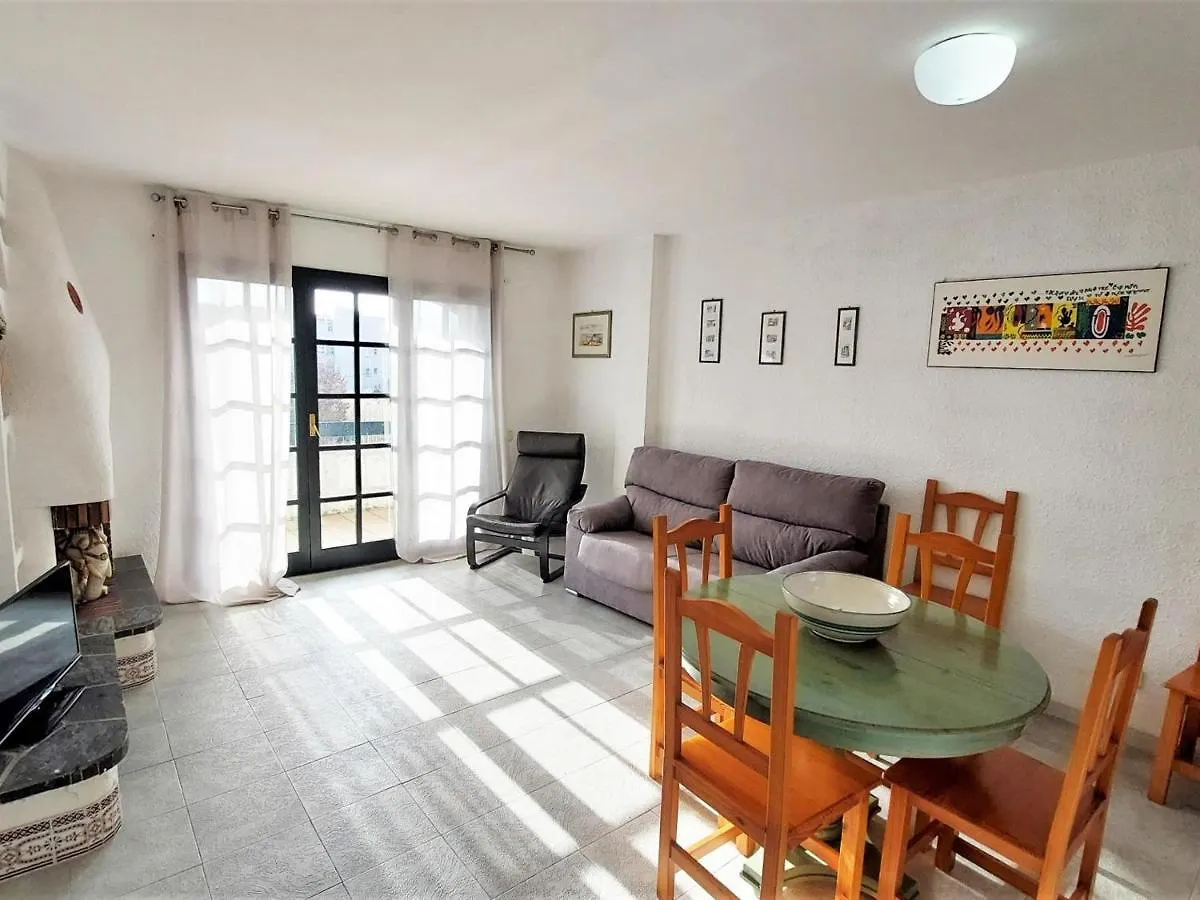 Appartement Apartamento En Sant Carles Con Piscina, Cerca De La Playa Y Del Centro - Es-170-41 Llança Spanje