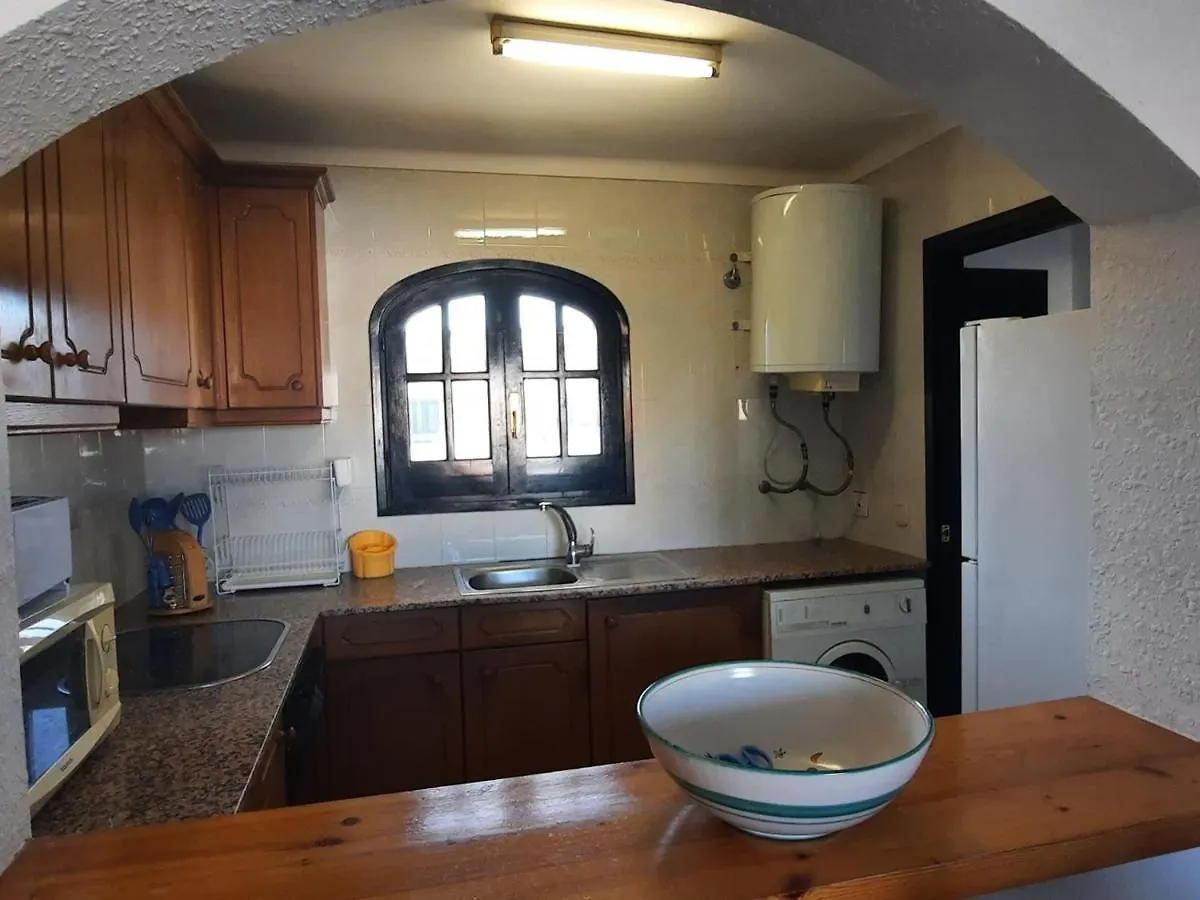 Apartamento En Sant Carles Con Piscina, Cerca De La Playa Y Del Centro - Es-170-41 Llança 0*,  Spanje