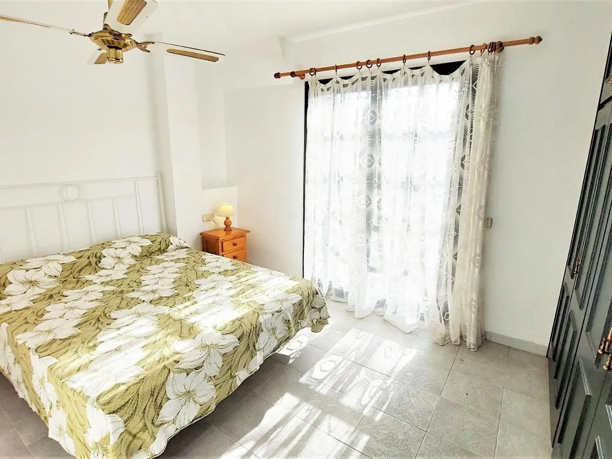 Apartamento En Sant Carles Con Piscina, Cerca De La Playa Y Del Centro - Es-170-41 Llança Spanje